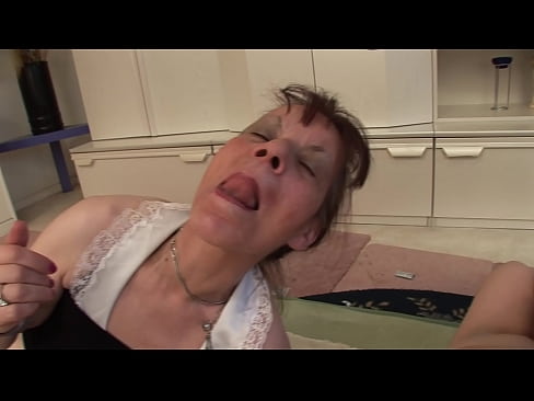 ❤️ To bedstemødre og en bedstefar har en trekant ❌ Hård porno at da.com-porn-kai.ru
