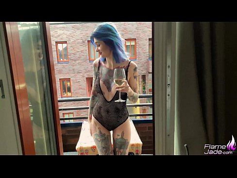 ❤️ Kæmpe pige suger med en sut og knepper lidenskabeligt under åben himmel ❌ Hård porno at da.com-porn-kai.ru